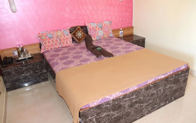OYO 75800 The Royal Mini Resort