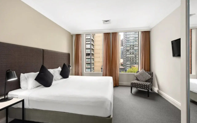 Melbourne City Suites