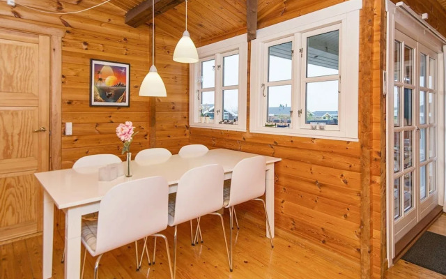 Stunning Holiday Home in Juelsminde Near Sea in Pøt Strandby