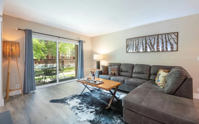 Park Station by Luxury Mountain