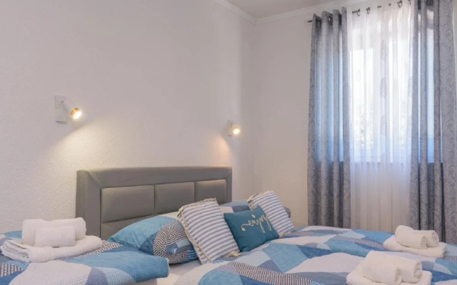 Apartments Vujina