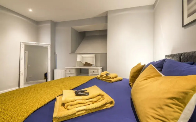 Tipyn O Haul - 1 Bed Apartment - Tenby