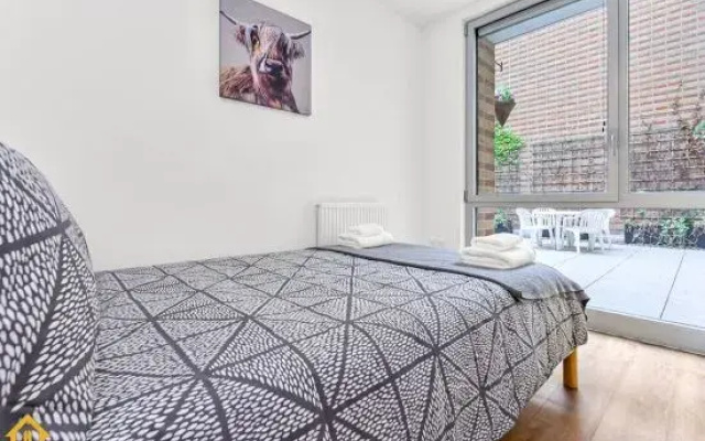 Superb 3bed 3bath Penthouse near Canary Wharf