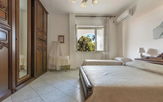 3893 Villetta Tiziana by Barbarhouse