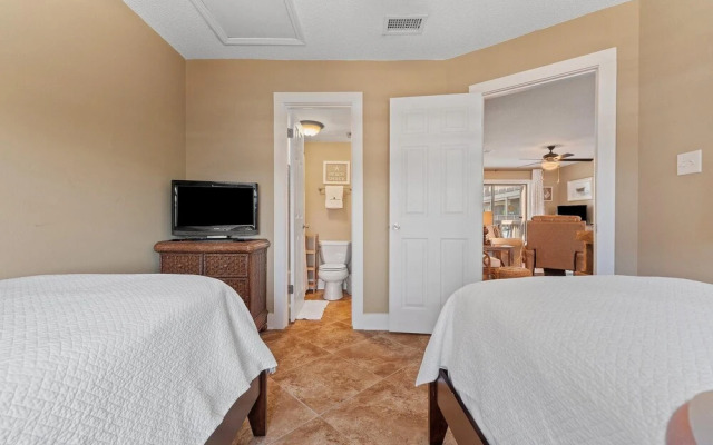 Lei Lani Condominium 208, Orange Beach