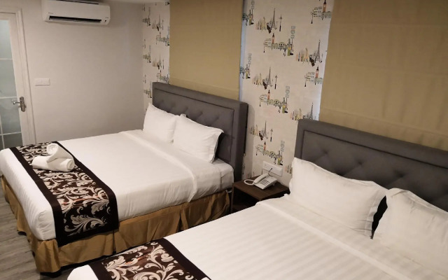 LoLex Hotel