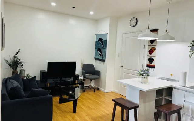 2 bedrooms in makati with balcony