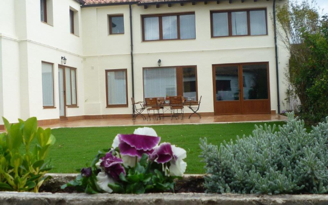 House In Burgos 102022