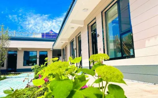 Turks xiangmo Homestay (Lijie Branch)