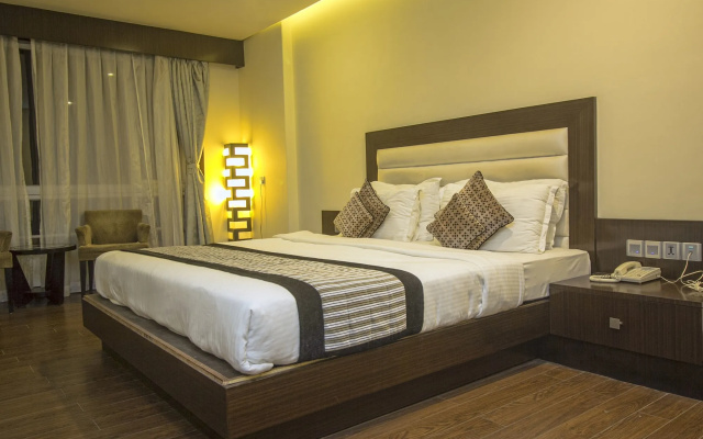 Summit Montana Suites & Spa 