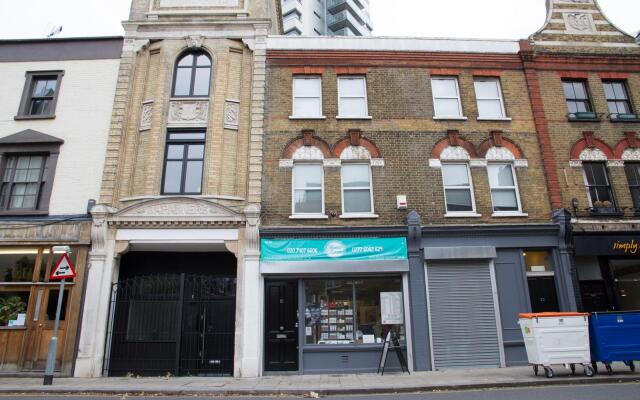 Отель LCS London Bridge Apartments Великобритания, Лондон - отзывы, цены и фото номеров - забронировать отель LCS London Bridge Apartments онлайн вид на фасад
