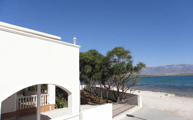 Stjepan- 10 m From Beach - A3 1.kat Lijevo