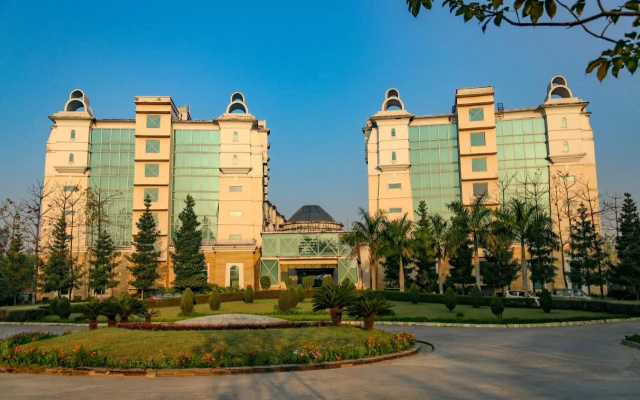 Four Leaf Service Suites, Haridwar