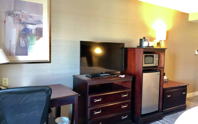 Hampton Inn Syracuse Clay