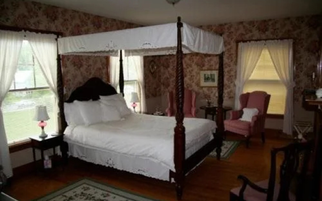 Governors House in Hyde Park