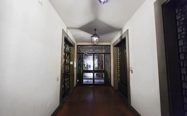 Acciaioli House