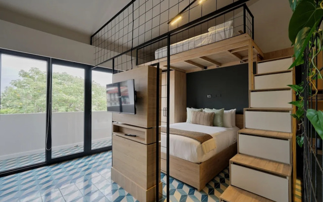 La Manzana by Wynwood House