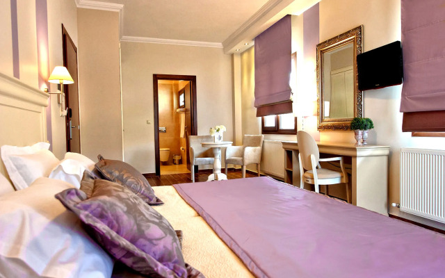 Enastron View Hotel