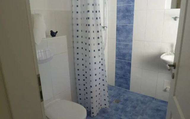 Cozy Holiday Home in Rostock Germany near Beach