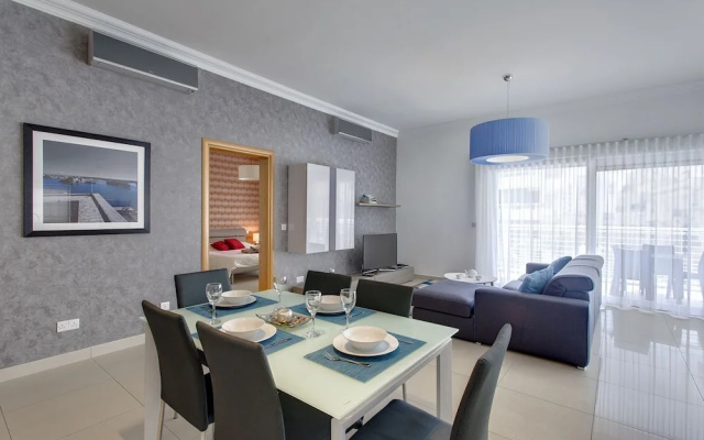 Luxury Apartment IN Fort Cambridge With Pool