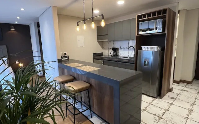 R4/ Artistic Loft in historic Candelaria