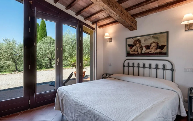 Luxury Privacy in the Heart of Tuscany