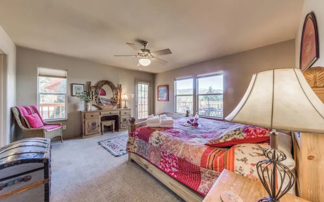Sierra Vista by Ruidoso Vacation Rentals