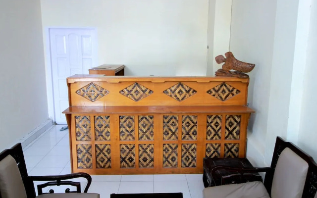 OYO 1335 Anie 71 Residence