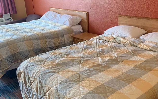 Luxury Inn & Suites Forrest City