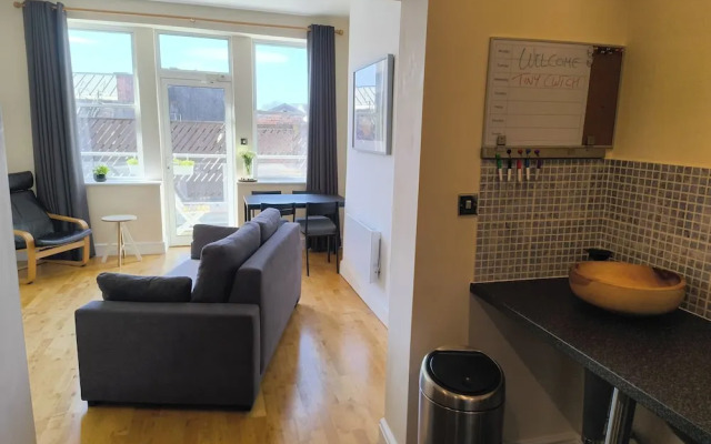 Cardiff Apt - Sleeps 6 - Castle & Stadium Nearby