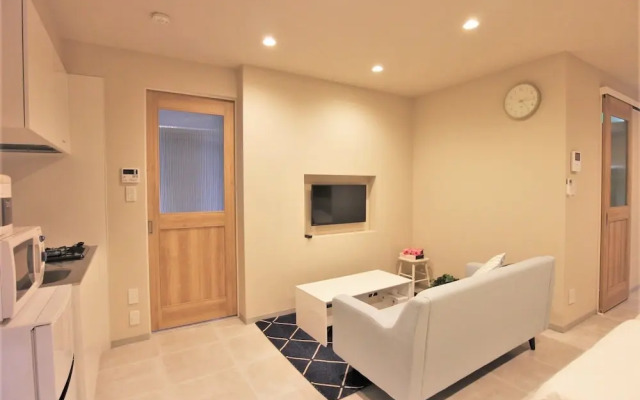 Sekai Hotel Hanare