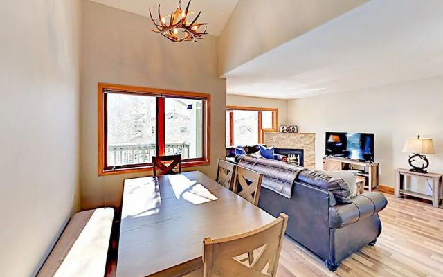 217 Avon - 3 Br Duplex