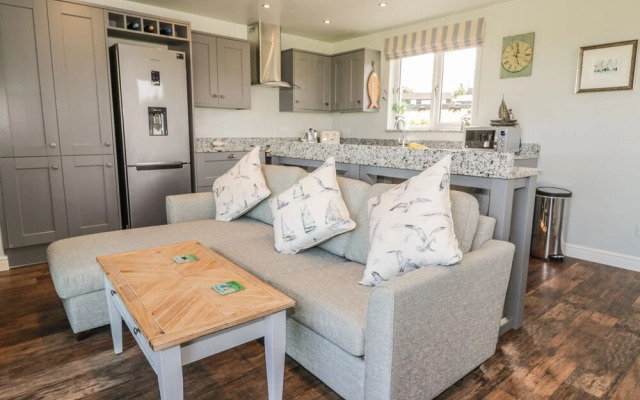 Emblestones
