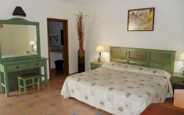 Hotel Montroi Express