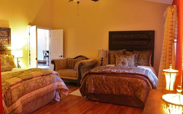 Pure NuPhoria Bed & Breakfast