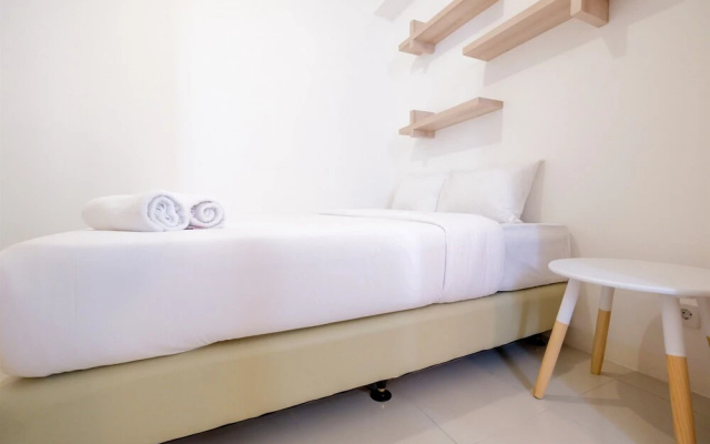 Comfy Connected to Mall at Bassura City Apartment
