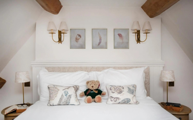 Lords of the Manor Hotel