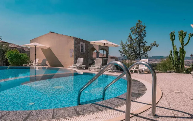 Apartment in Badus With Communal Pool