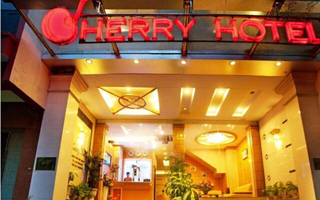 Cherry Hotel вид на фасад