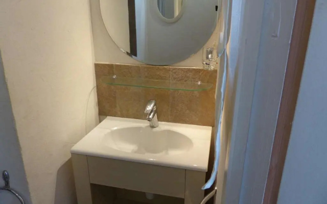 Appartement Le Lavandou, 1 pièce, 2 personnes - FR-1-308-50