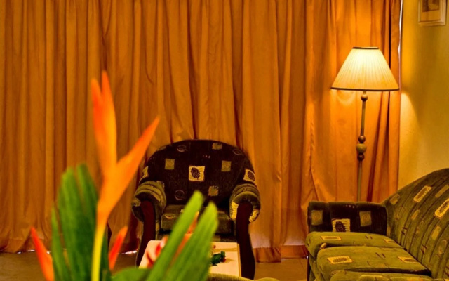 Golden Sands Hotel