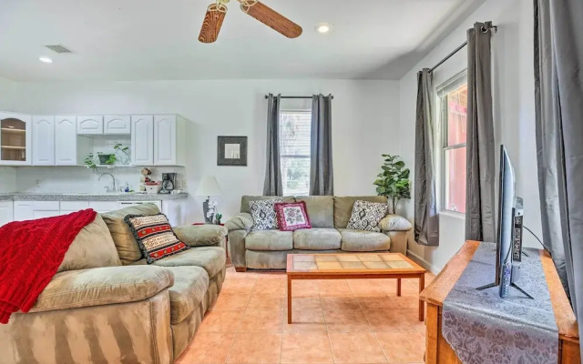 Cozy & Relaxing Eloy Apartment w/ Pool Access