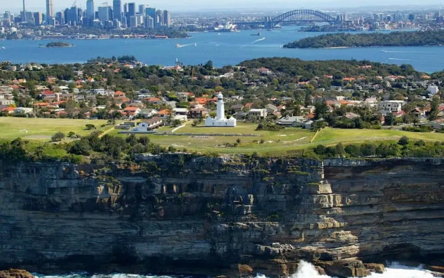 Luxury Escape in Bellevue Hill Apartment