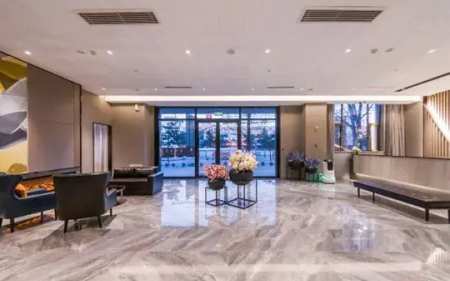 Homeinn Selected Hotel (Jincheng People's Square Lanhua City)