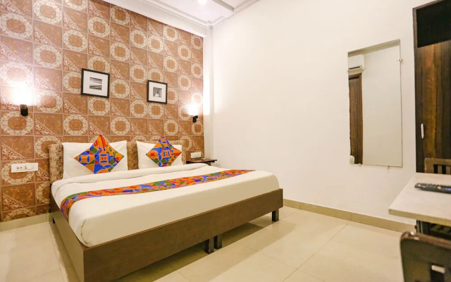 FabHotel Novel Suites