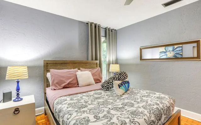 Cozy Gainesville Home ~ 1 Mi to University!