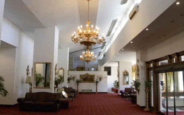 Imparatul Romanilor Parc