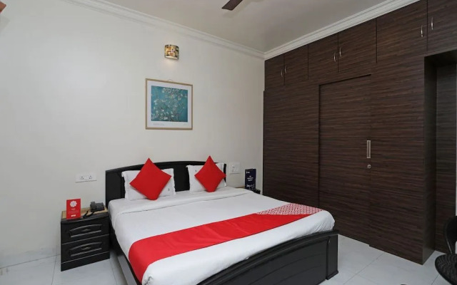 OYO 7275 Excellent Homes