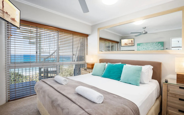 Rolling Surf Resort
