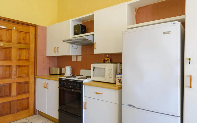 San Lameer Villa Rentals 10404